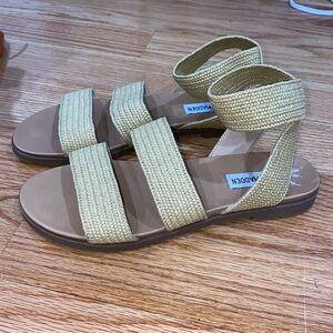 Steve Madden sandals